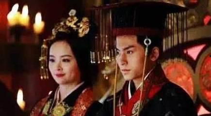 请旨嫁人后太子又争又抢,请旨嫁人后的爱恨纠葛